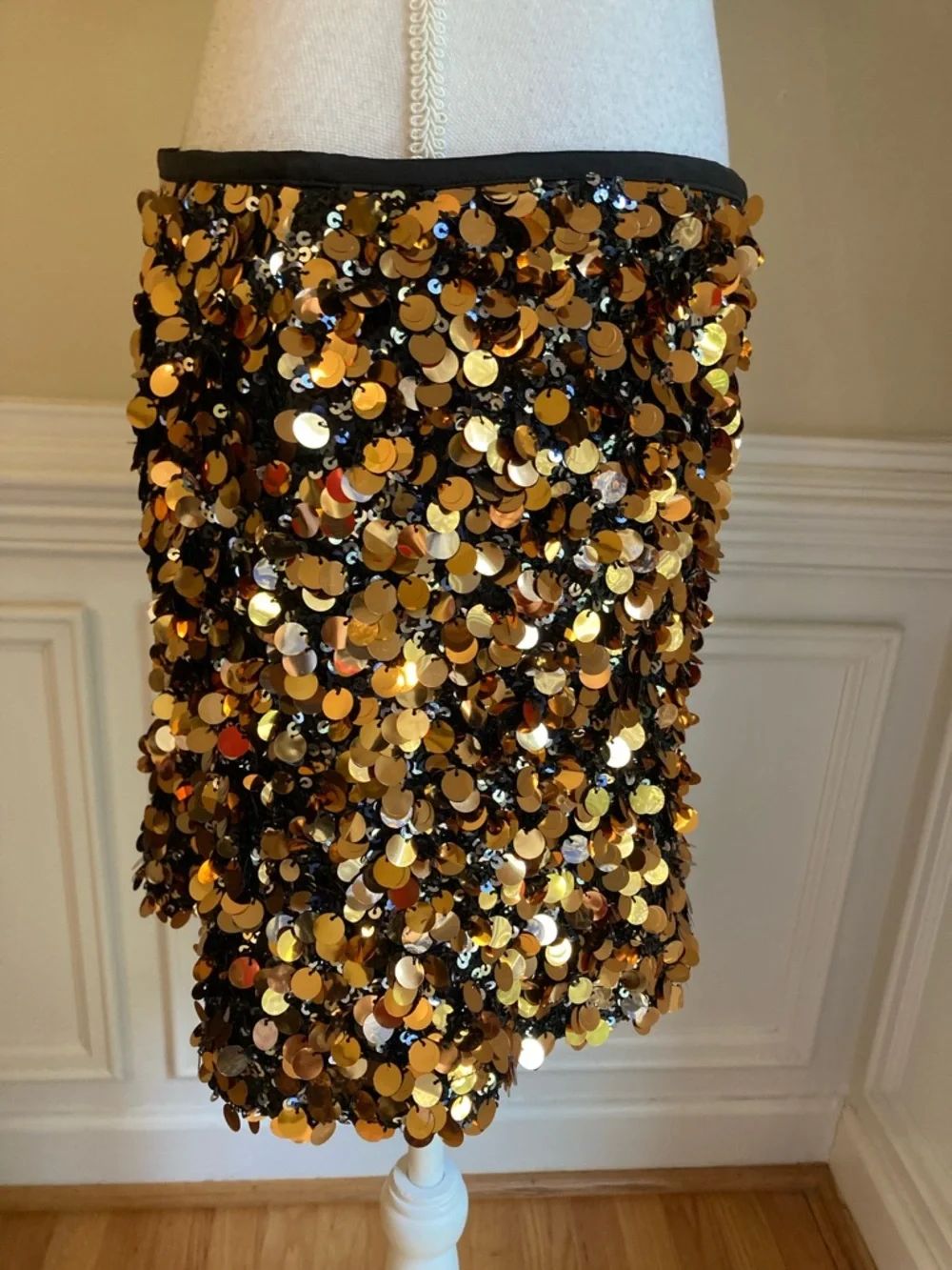 ZARA Gold Black Sequin Mini Skirt NWT - Picture 5 of 9